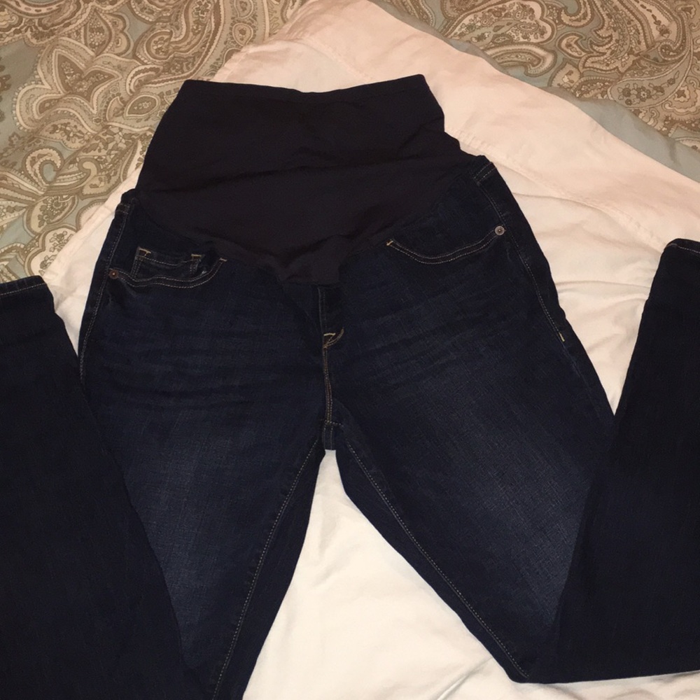 Old navy maternity jeans